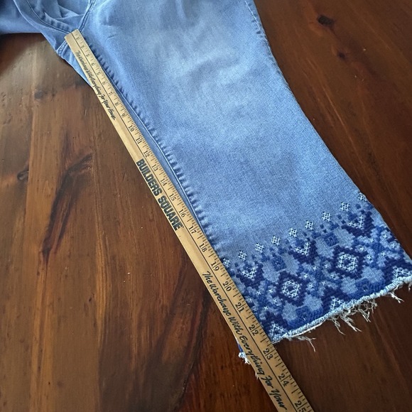 LAUREN RALPH LAUREN Embroidered Crop JEANS 22W Stretch Denim Boho 40 X 23 Stitch - Picture 16 of 16
